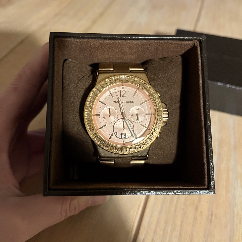 Michael Kors rose gold watch